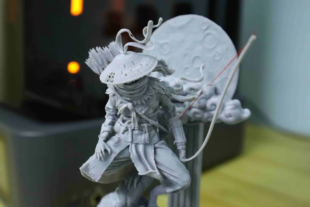 Finely detailed miniature model printed by HeyGears Reflex 2