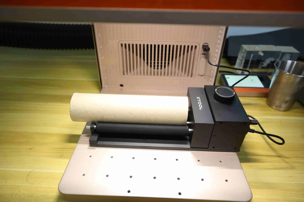 Roller mode cylinder engraving